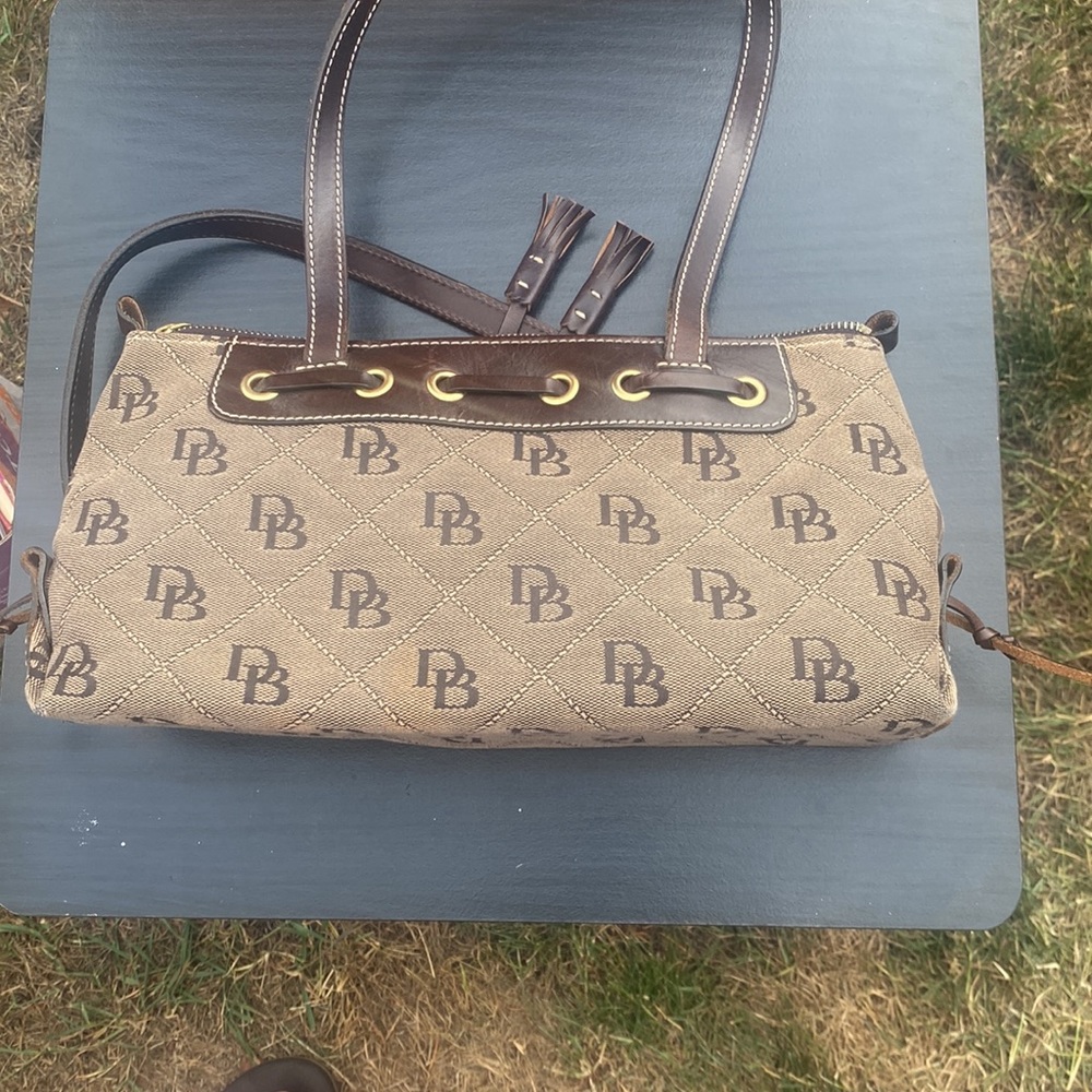 Hand bag - Picture 2 of 3